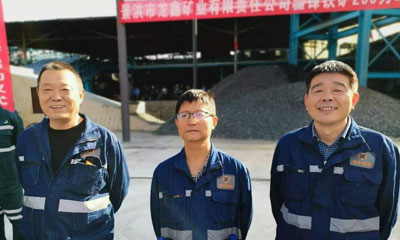 公司主要领导参加龙鑫矿业疆锋铁矿200万t／a采矿工程竣工暨试生产启动仪式并对项目部提出要求