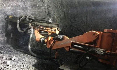 马边老河坝铜厂埂磷矿一期工程采掘生产